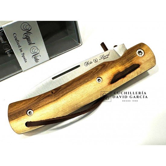 Nieto Lord Madera de Pistacho MoVa 1.4116 370-PI Nieto Lord Madera de Pistacho MoVa 1.4116 370-PI