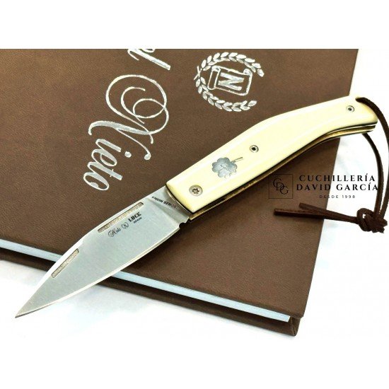 Miguel Nieto Luck 050-W Micarta Hueso Miguel Nieto Luck 050-W Micarta Hueso