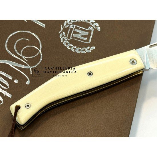 Miguel Nieto Luck 050-W Micarta Hueso Miguel Nieto Luck 050-W Micarta Hueso