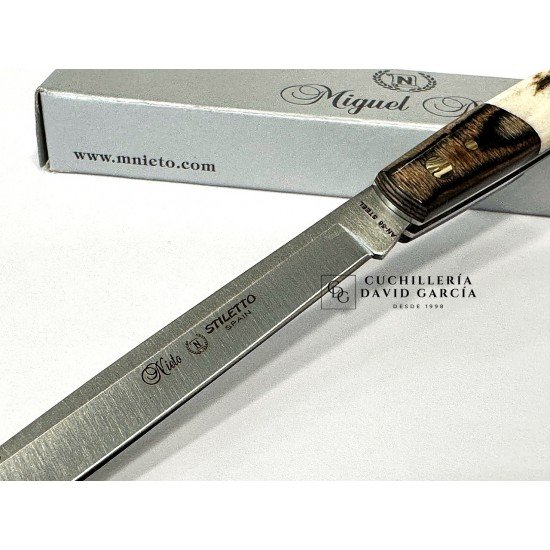 Miguel  Nieto Stiletto 0410  Madera y Asta de Ciervo 