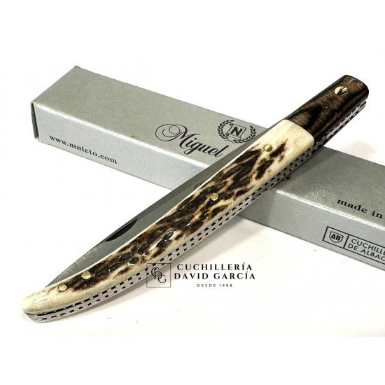 Miguel  Nieto Stiletto 0410  Madera y Asta de Ciervo 