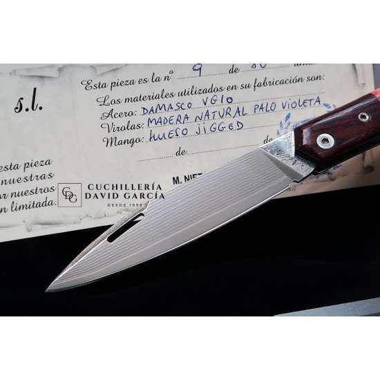 Nieto Artesanal Edicion Limitada Damasco VG10 - Madera Palo Violeta - Hueso Jigged Nieto Artesanal Edicion Limitada Damasco VG10 - Madera Palo Violeta - Hueso Jigged