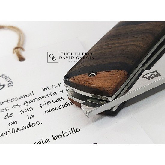 MCK Artesanal Madera de Ébano Tricolor Acero Bohler M390 MCK Artesanal Madera de Ébano Tricolor Acero Bohler M390