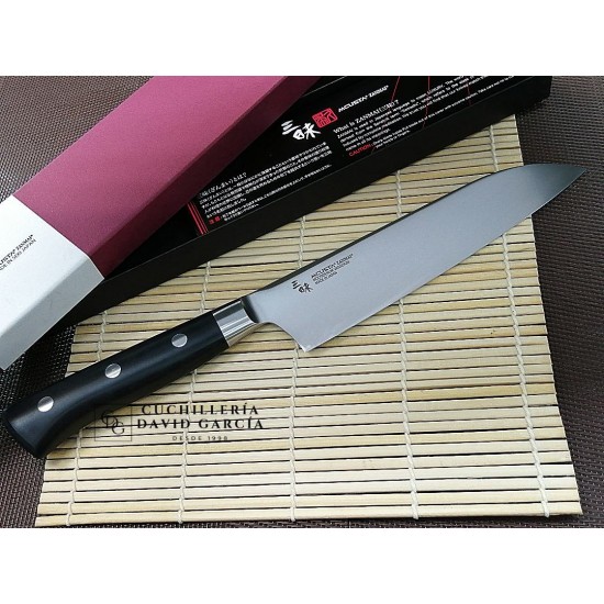 Mcusta Cuchillo Santoku Zanmai Exceed Molibdeno ZPBK-7003M