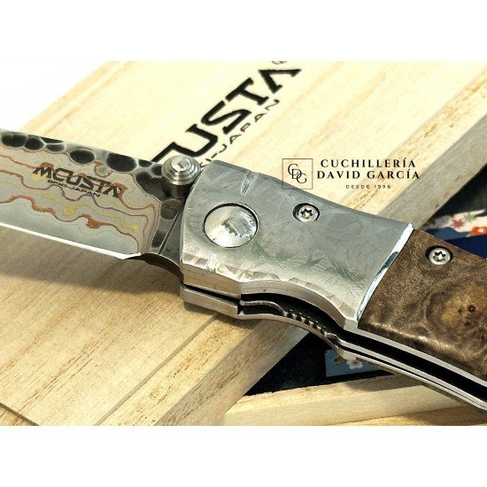 Mcusta MC-145SL - Pieza Única - Mokumé Damascus - Mango Madera De Membrillo Mcusta MC-145SL - Pieza Única - Mokumé Damascus - Mango Madera De Membrillo