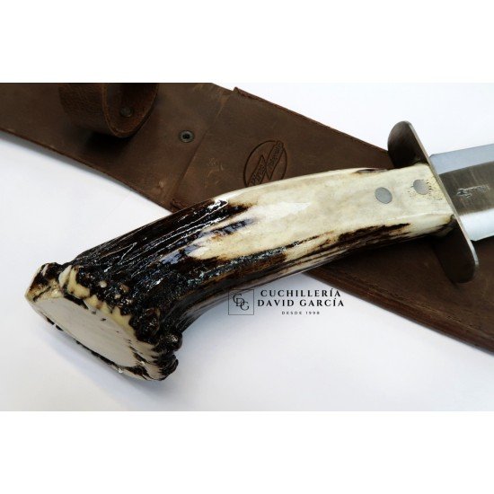Pires Cuchillo de Remate Asta Ciervo con Roseta Pires Cuchillo de Remate Asta Ciervo con Roseta