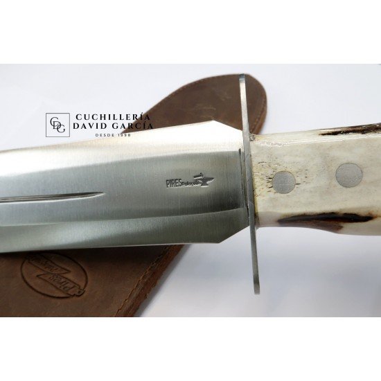 Pires Cuchillo de Remate Asta Ciervo con Roseta Pires Cuchillo de Remate Asta Ciervo con Roseta