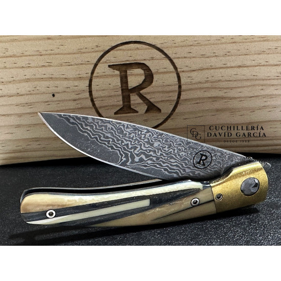 RGC  Artesana Mamut   / Virola Latón Acero Damasco VG10