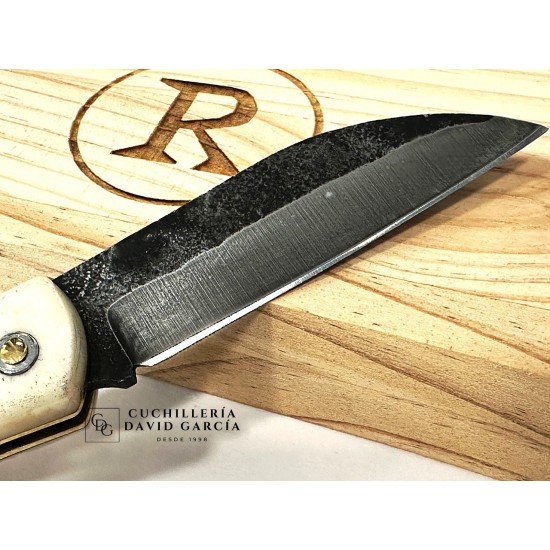 Navaja RGC Aries Hueso y Asta de Carnero Navaja RGC Aries Hueso y Asta de Carnero