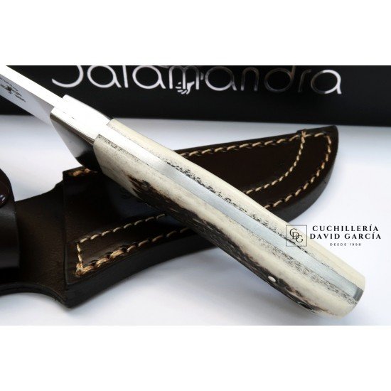 Cuchillo Salamandra Nestor Asta de Ciervo Acero N695 407063 Cuchillo Salamandra Nestor Asta de Ciervo Acero N695 407063