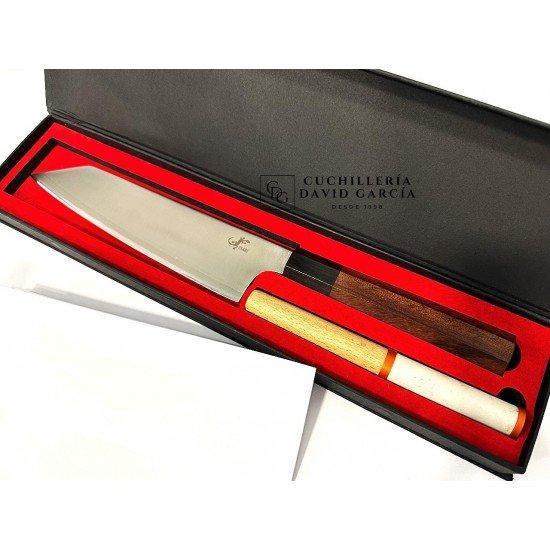 Cuchillo Salamandra Inari Kiritsuke Acero Tamahagane