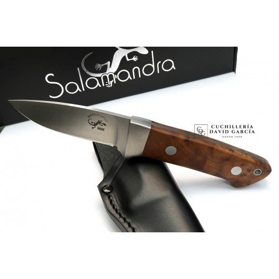 Cuchillo Salamandra tipo Loveless Madera de Tuya Acero N695 Cuchillo Salamandra tipo Loveless Madera de Tuya Acero N695