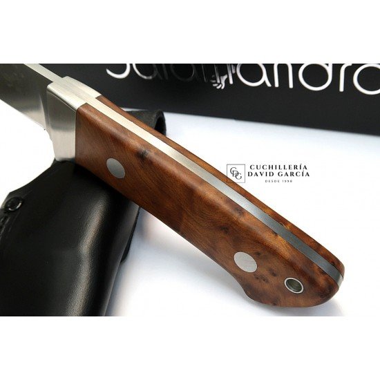 Cuchillo Salamandra tipo Loveless Madera de Tuya Acero N695