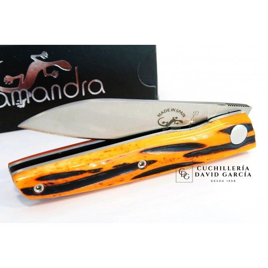 Salamandra Artemis Hueso Camello 230602 Salamandra Artemis Hueso Camello 230602
