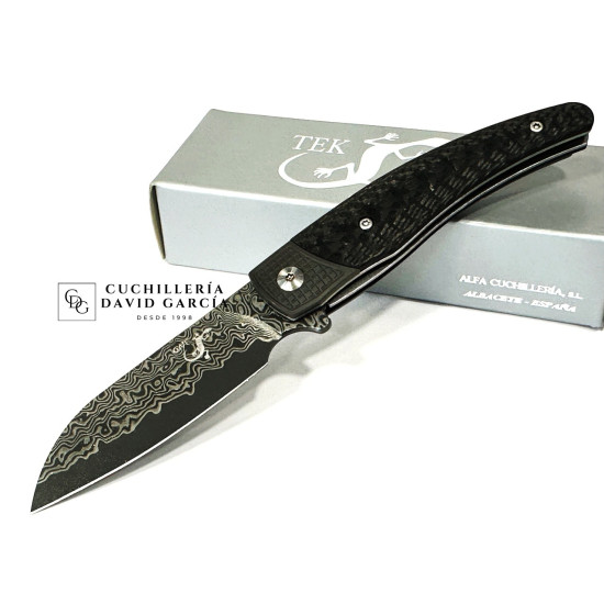 Navaja Salamandra One Korante 333525 Acero Damasco VG-10 67 Capas y Fibra de Carbono