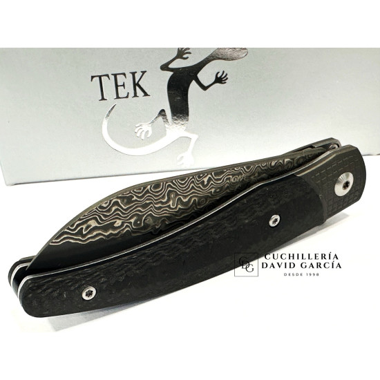 Navaja Salamandra One Korante 333525 Acero Damasco VG-10 67 Capas y Fibra de Carbono