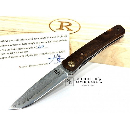 Salamandra Martina Serie Limitada de 120 piezas Juma Marrón Salamandra Martina Serie Limitada de 120 piezas Juma Marrón