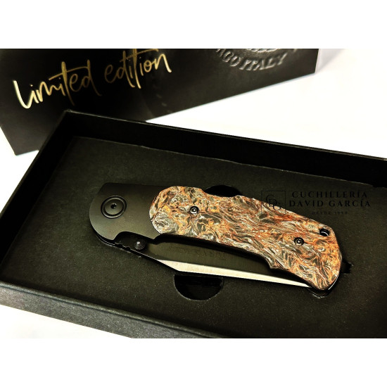 Viper Turn – Edición limitada Acero Böhler M390, fibra de carbono de cobre Dark Matter V5986DFC