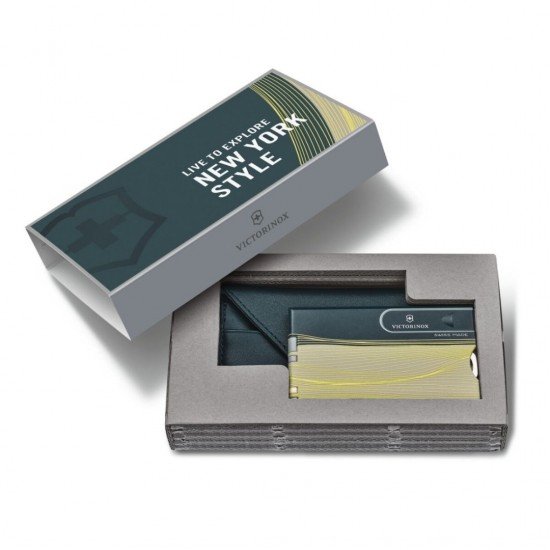 Victorinox Swiss Card Classic New York Style Colección Live to Explore 0.7100.E223 Victorinox Swiss Card Classic New York Style Colección Live to Explore 0.7100.E223