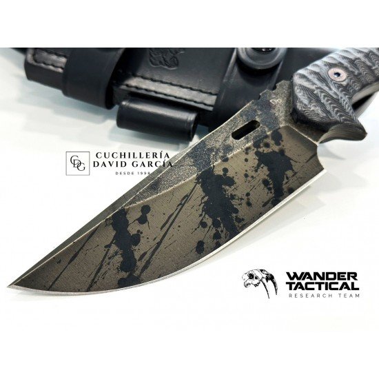 Wander Tactital Haast 2.0 Black Blood Micarta Wander Tactital Haast 2.0 Black Blood Micarta