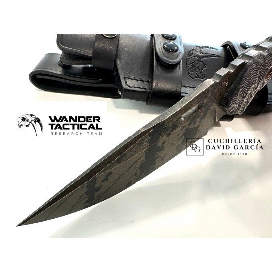 Wander Tactital Haast 2.0 Black Blood Micarta Wander Tactital Haast 2.0 Black Blood Micarta