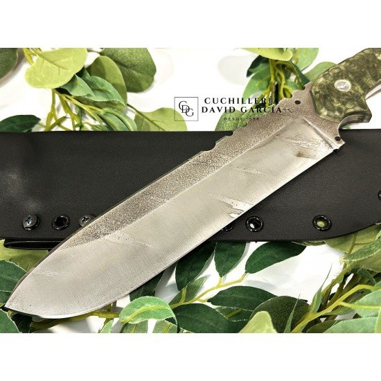 Wander Tactical Godfather Ice Brush - Micarta Wander Tactical Godfather Ice Brush - Micarta