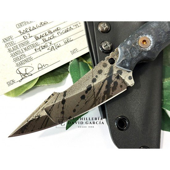 Wander Tactital Barracuda Compound Flat Black Blood Micarta Wander Tactital Barracuda Compound Flat Black Blood Micarta
