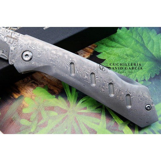 Boker Plus  Damasco Dominator 01BO511DAM