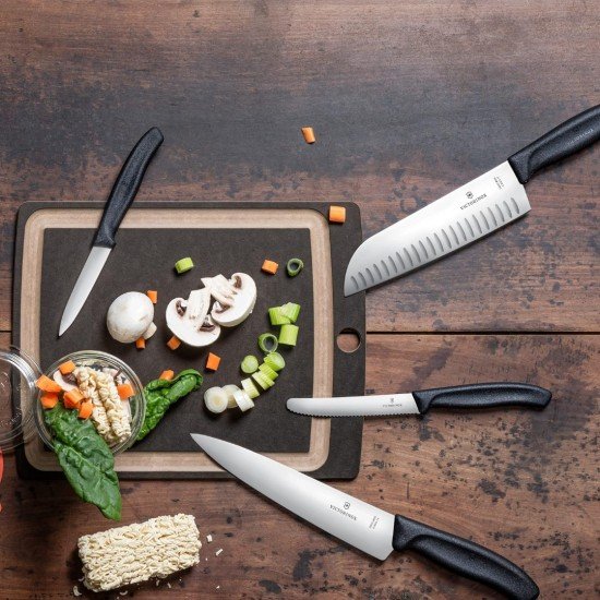 Victorinox Cuchillo Santoku con alvéolos 6.8523.17B