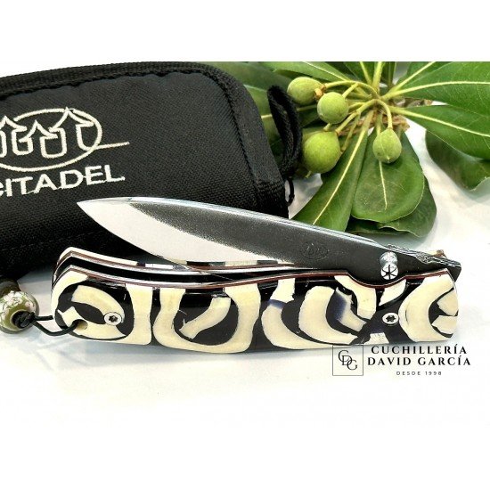 Citadel Husky Hueso Special Búfalo Citadel Husky Hueso Special Búfalo