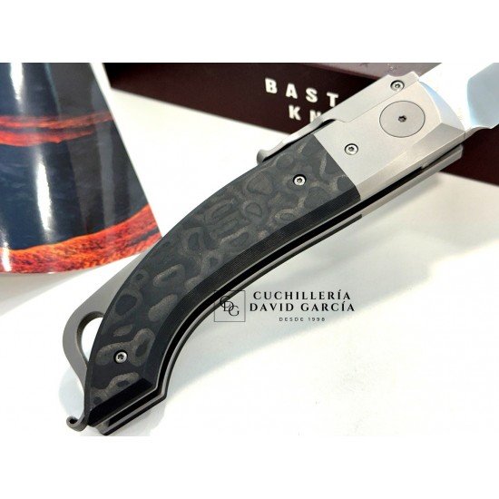 Bastards Knives & Forjaman Salamandra Serie Limitada  Camocarbon Black Pearl Bastards Knives & Forjaman Salamandra Serie Limitada  Camocarbon Black Pearl