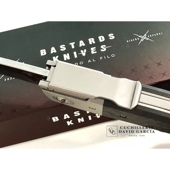 Bastards Knives & Forjaman Salamandra Serie Limitada  Camocarbon Black Pearl Bastards Knives & Forjaman Salamandra Serie Limitada  Camocarbon Black Pearl