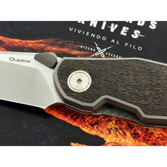 Bastards Knives & Queiros Iberian Serie Limitada Fat Carbon y Titanio Bastards Knives & Queiros Iberian Serie Limitada Fat Carbon y Titanio
