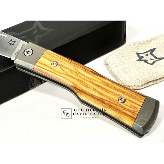 Fox Barlow FX-558-OL Madera de Olivo Acero M390 Fox Barlow FX-558-OL Madera de Olivo Acero M390