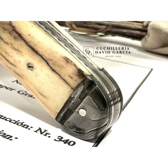 Justino Pavia Trapper Grande Acero Damasco /Asta de Ciervo