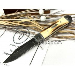 Justino Pavia Trapper Mediano Acero Damasco /Asta de Ciervo