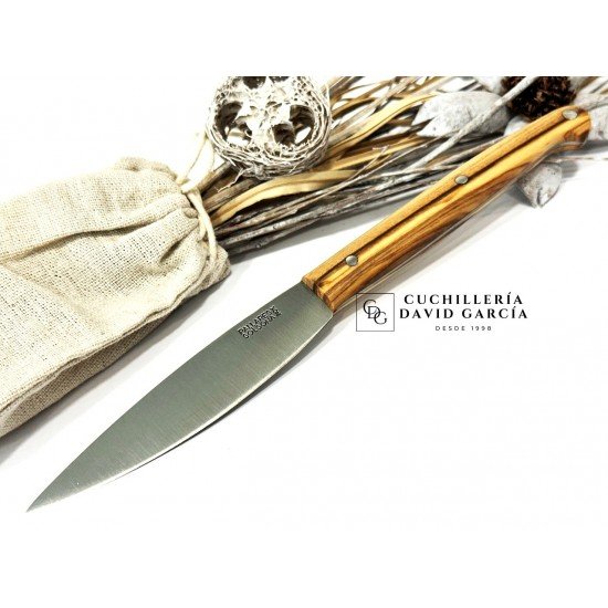 Cuchillo Mesa Estilizado Pallarès Acero Inox con Mango de Olivo Cuchillo Mesa Estilizado Pallarès Acero Inox con Mango de Olivo