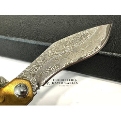 Navaja HigonoKami Kukri  Acero Damasco 71 Capas 