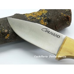 Taramundi Cuchillo  Monte  Madera de Boj Acero 12C27 con guarda Taramundi Cuchillo  Monte  Madera de Boj Acero 12C27 con guarda