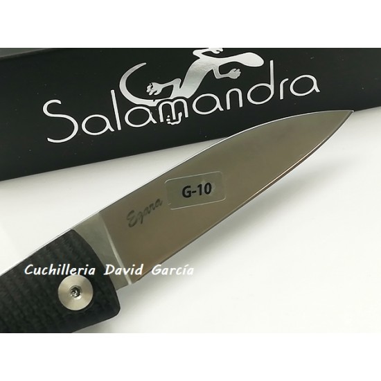 Salamandra Egara Acero N690  G10 Negro
