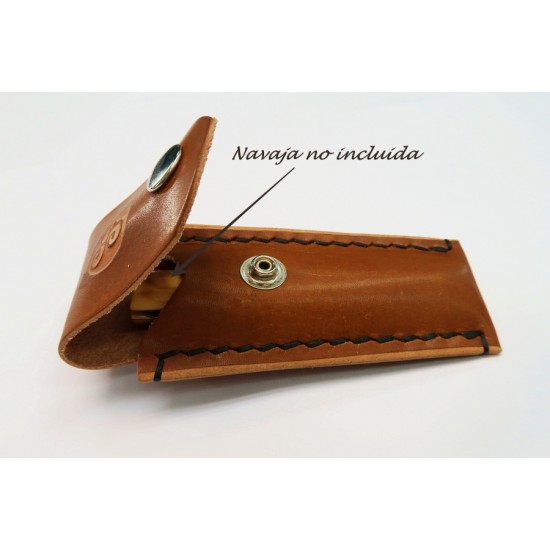 Funda F.Vicents  para navajas Taramundi  cuero marrón grande decorada 