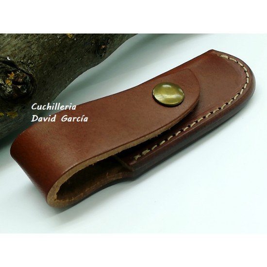 Funda Quercur Leathercraft para navajas Taramundi  cuero marrón F/QL-M