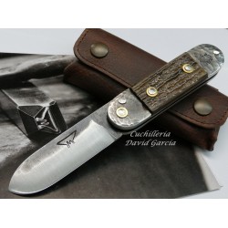 Frederic Marchand Bouledogues allongés Madera de  Roble Frederic Marchand Bouledogues allongés Madera de  Roble