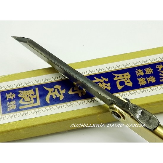 Nagao Higo-no-Kami Latón Ao-Gami Blue Paper 76116 Nagao Higo-no-Kami Latón Ao-Gami Blue Paper 76116