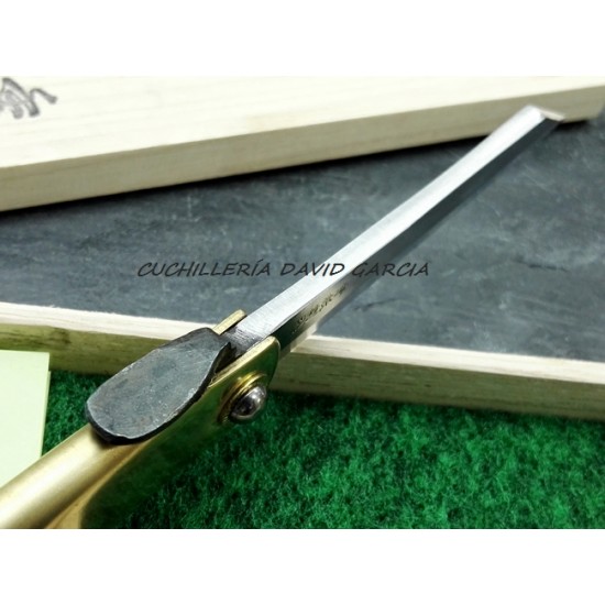 Nagao Higo-no-Kami Acero Damasco 71 Capas Nagao Higo-no-Kami Acero Damasco 71 Capas