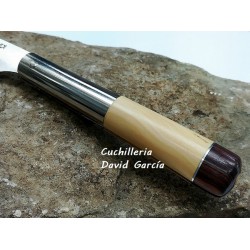 Taramundi Culata Incrustada Boj y Palo Violeta Punta recta 