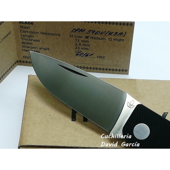 Manly Wasp CPM S90V G10 Negra Manly Wasp CPM S90V G10 Negra
