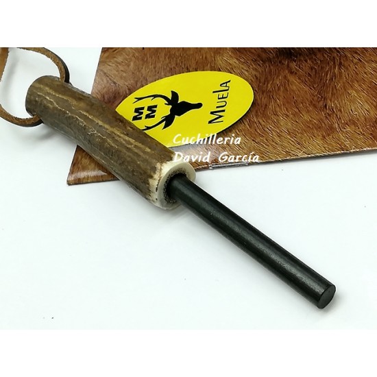 Muela Pedernal Firesteel Ciervo Mango de Asta Muela Pedernal Firesteel Ciervo Mango de Asta