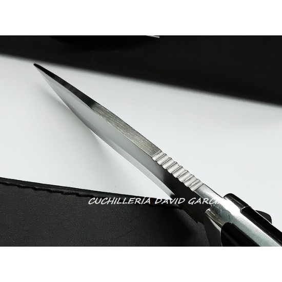 Magnum By Böker Back Counry Subhilt 02LL316 Magnum By Böker Back Counry Subhilt 02LL316