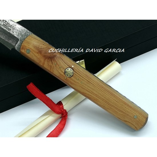 Expósito SVD/503-E Machete Damasco y VG10 Madera de Enebro con Mosaico Expósito SVD/503-E Machete Damasco y VG10 Madera de Enebro con Mosaico